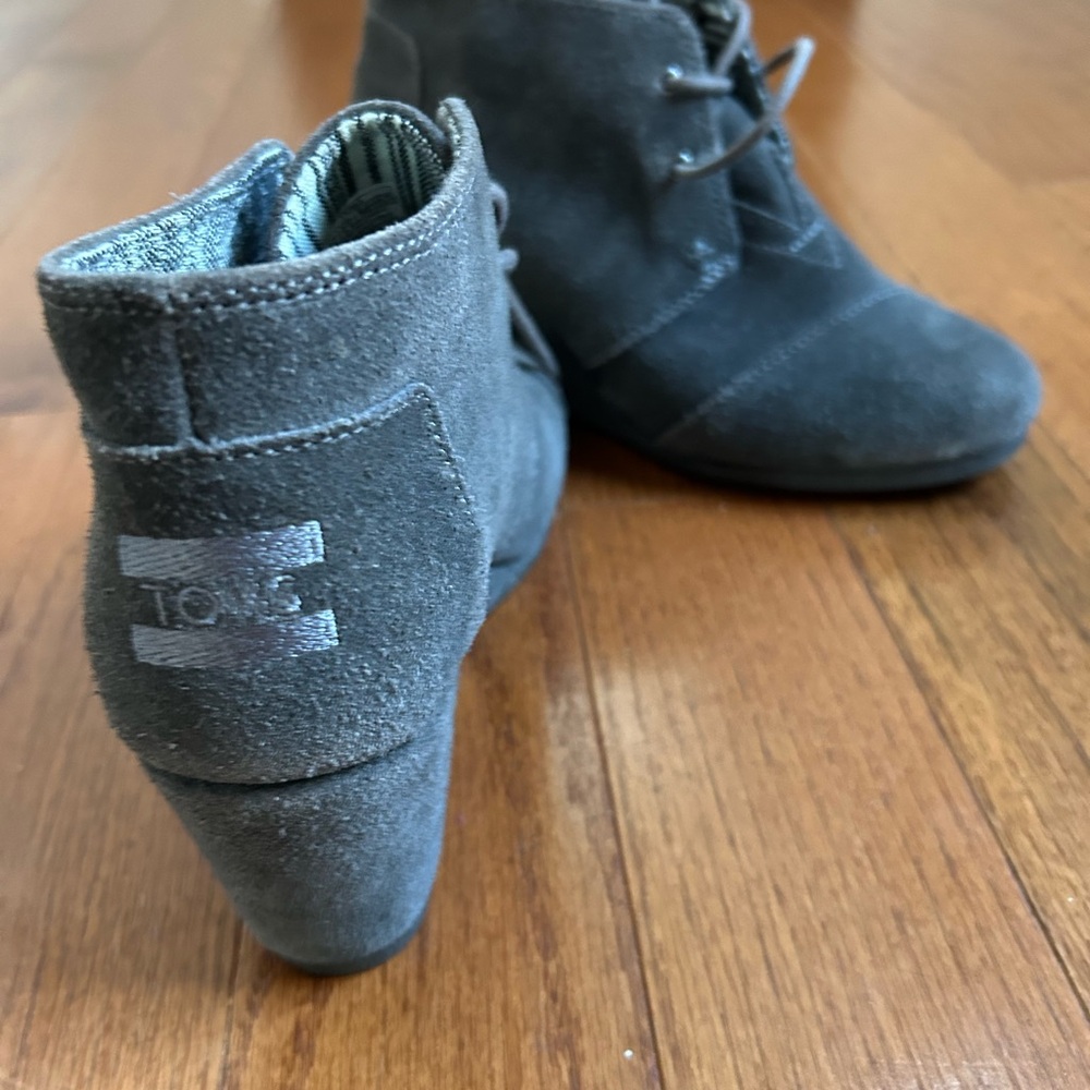 Toms Gray Suede Ankle Boots